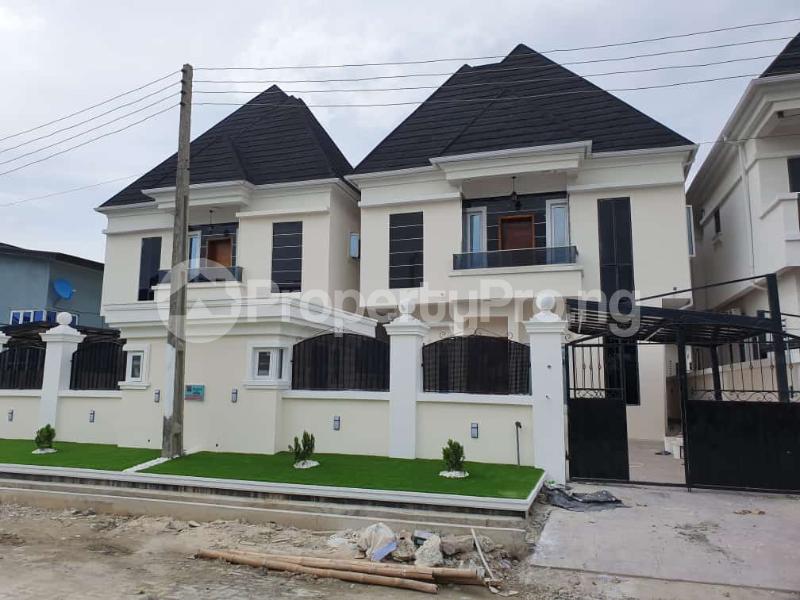 5 bedroom House for sale Behind Mega Chicken Ikota Lekki Lagos
