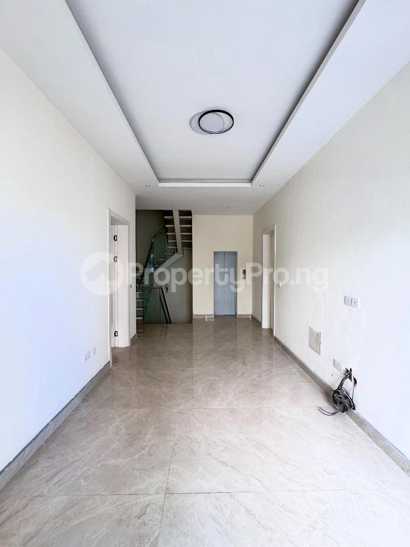 5 bedroom House for sale  Banana Island Ikoyi Lagos