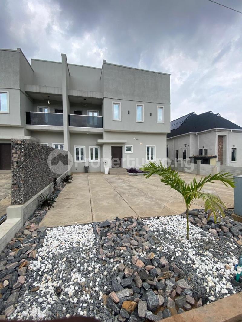 5 bedroom House for sale . For Sale! For Sale! For Sale Newly Built 5bedroom Semi Detached Duplex With 2bedroomeng Lere Adigun Gra Bashorun Ibadan Oyo - 0