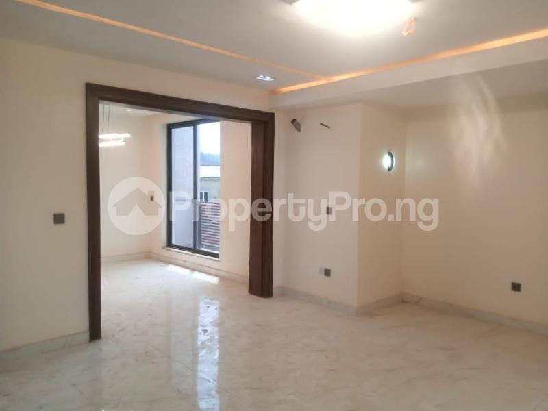 5 bedroom House for rent Guzape Abuja