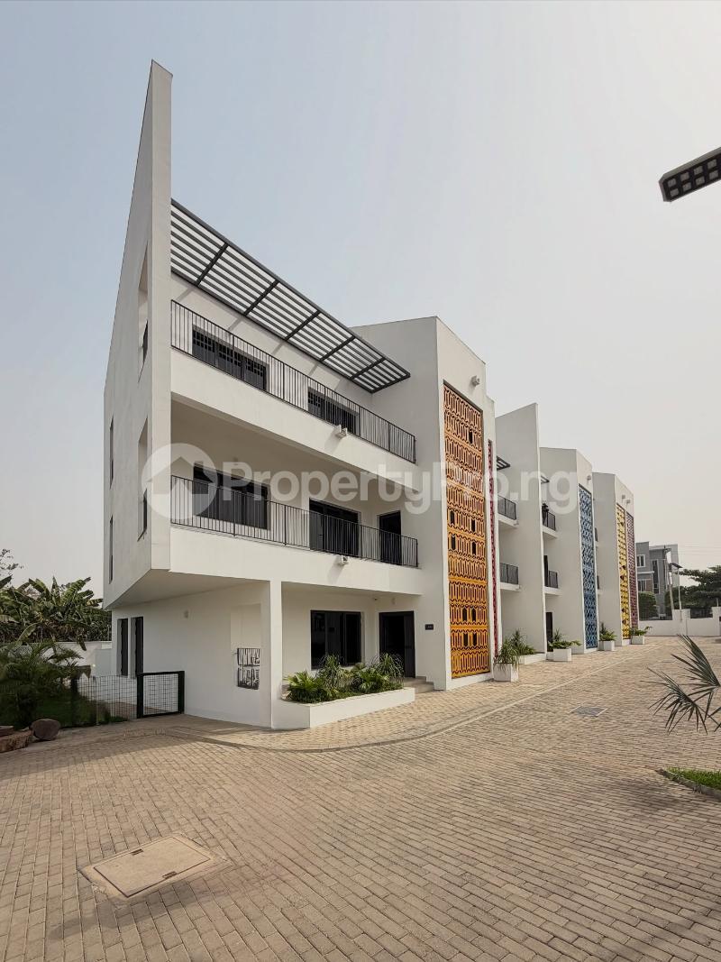 5 bedroom House for sale Jahi Abuja