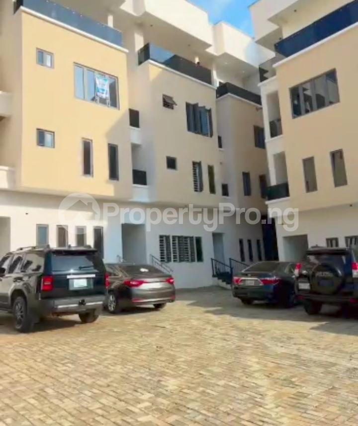 5 bedroom House for rent Guzape Abuja