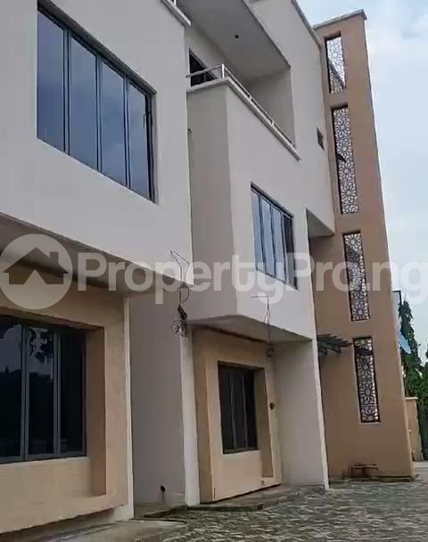 5 bedroom House for sale By Lento Aluminum Jabi Abuja