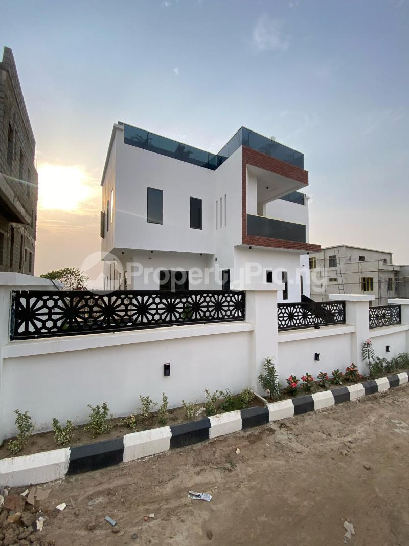 5 bedroom House for sale Guzape Abuja