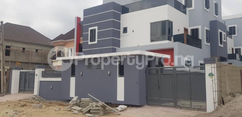 5 bedroom Flat / Apartment for sale Divine Homes, Thomas Estate. Thomas estate Ajah Lagos