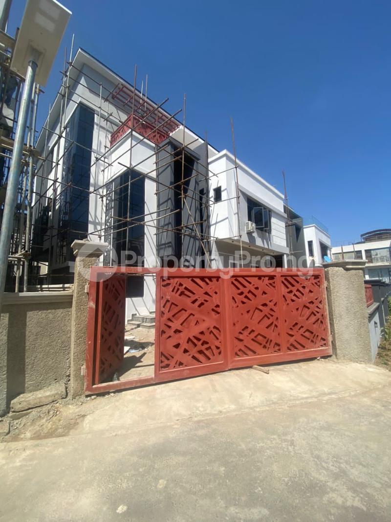 5 bedroom House for sale Guzape Abuja