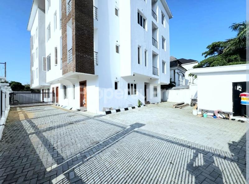 5 bedroom House for sale ONIRU Victoria Island Lagos