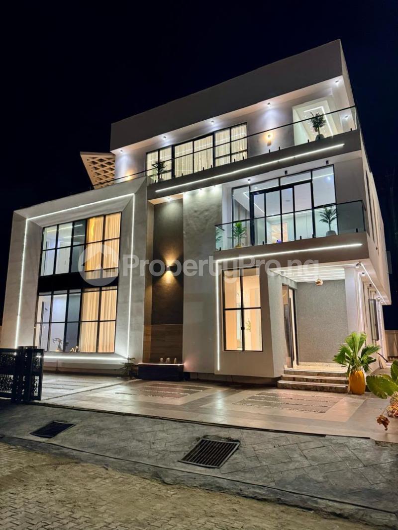 6 bedroom House for sale Chevron Alternative Route Lekki Lagos - 0