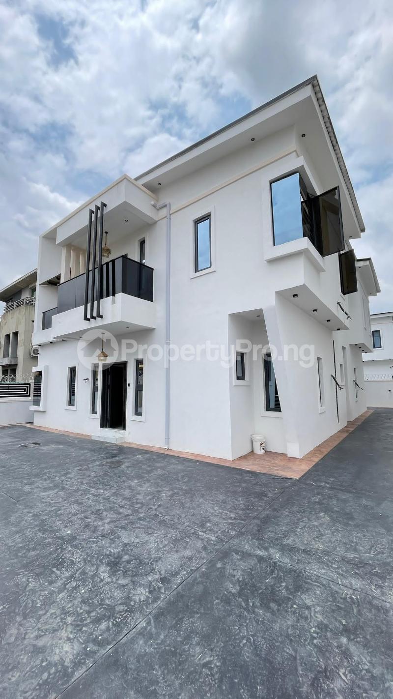 5 bedroom House for sale Maplewood Estate Oko oba Agege Lagos