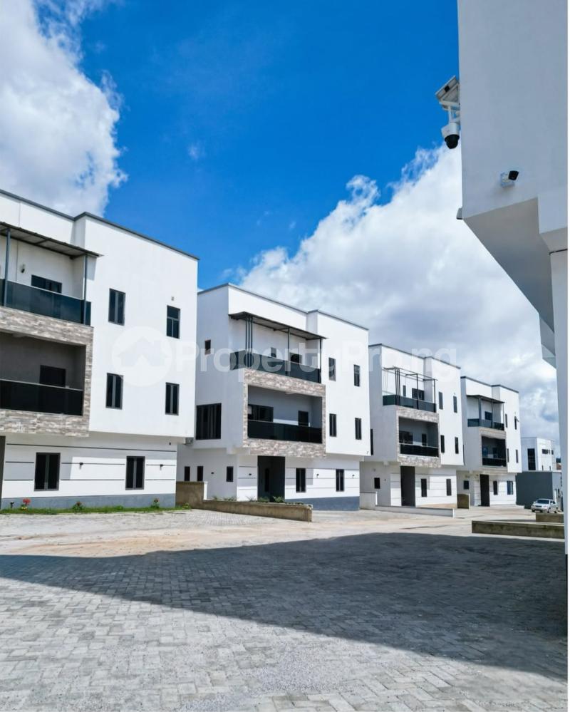 5 bedroom House for sale Guzape Abuja - 0