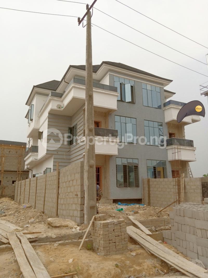 5 bedroom House for sale Bera Estate chevron Lekki Lagos