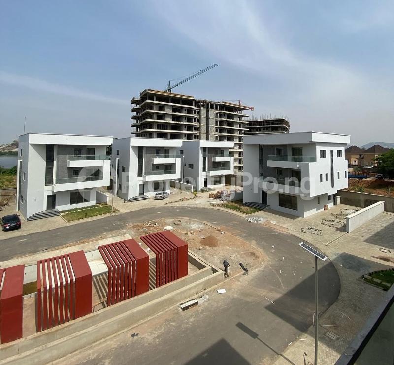 5 bedroom House for sale Mini Estate Jabi Abuja