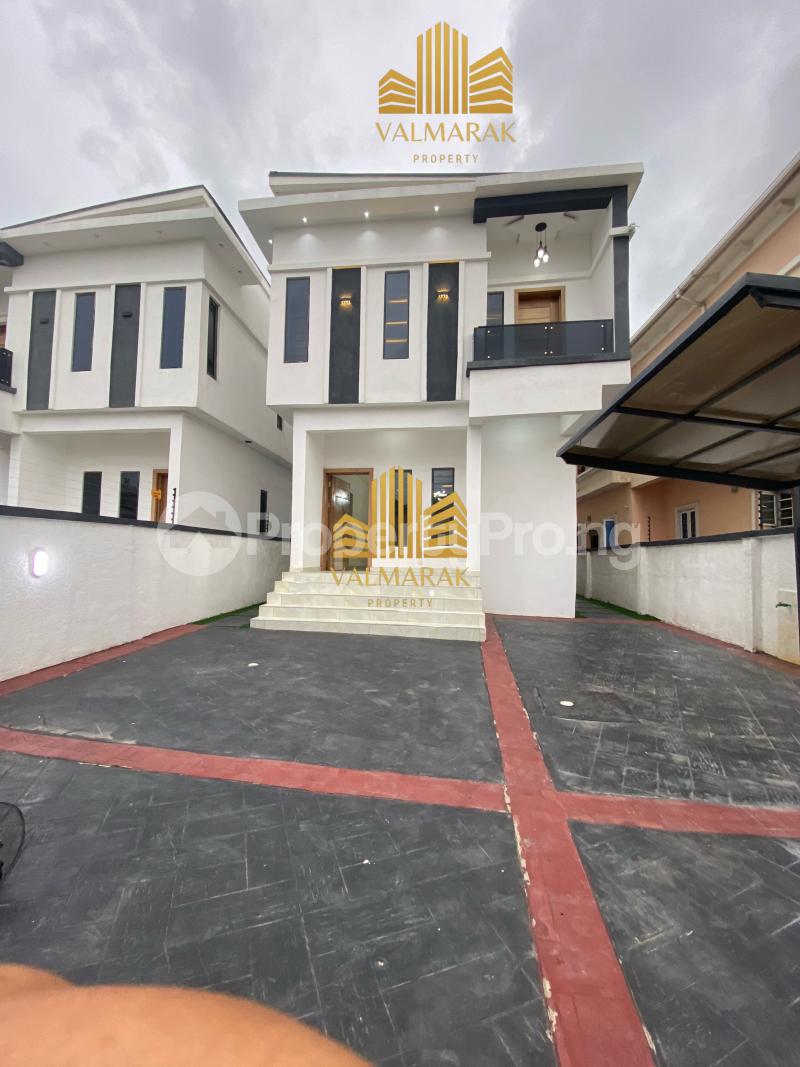 5 Bedroom House in Thomas estate Ajah Lagos House for sale in ajah