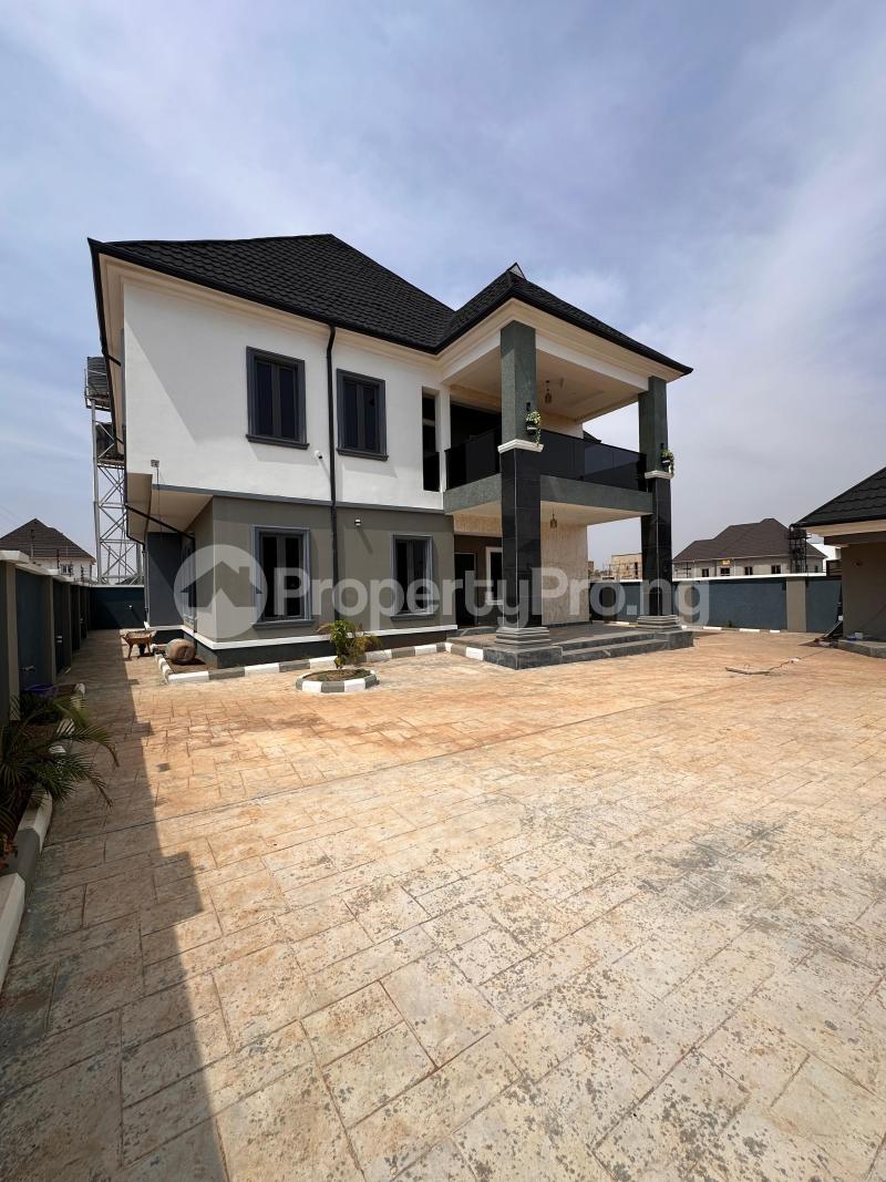 5 bedroom House for sale Life Camp Abuja