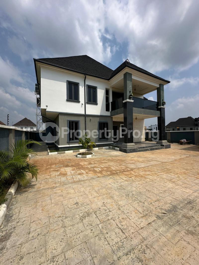 5 bedroom House for sale  Life Camp Abuja