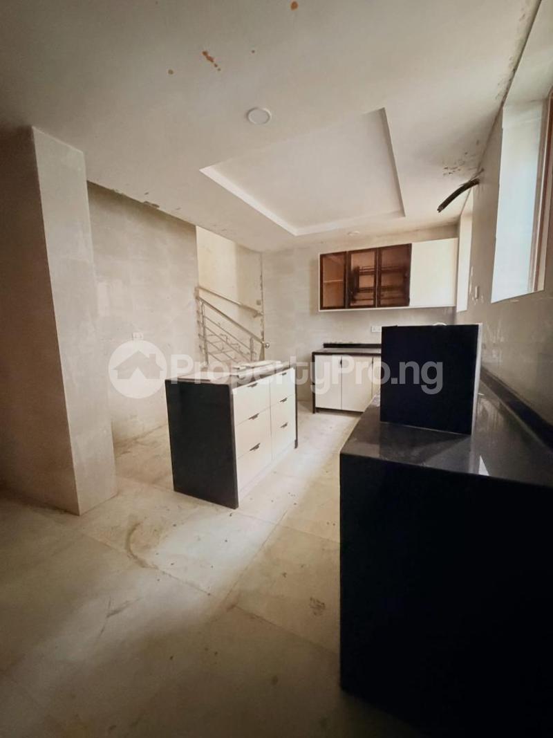 5 bedroom House for sale Magodo GRA Phase 2 Kosofe/Ikosi Lagos
