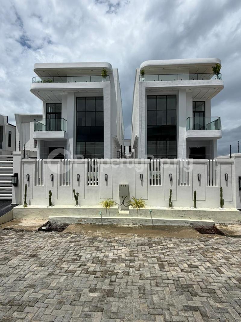 6 bedroom House for sale Orchid Lekki Lagos