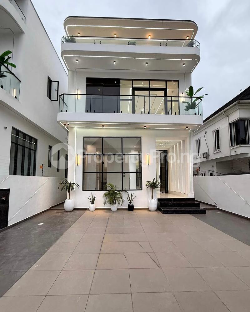 5 bedroom House for sale Oral Estate chevron Lekki Lagos