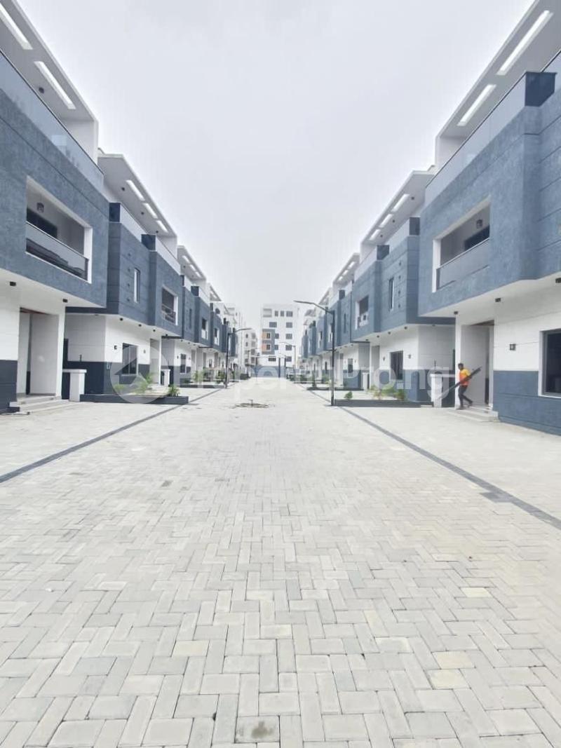 5 bedroom House for rent Ikate Lekki Lagos