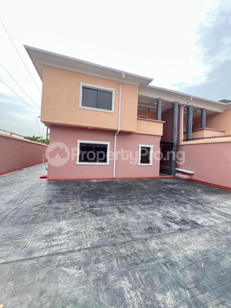 5 bedroom House for rent Ikota Lekki Lagos