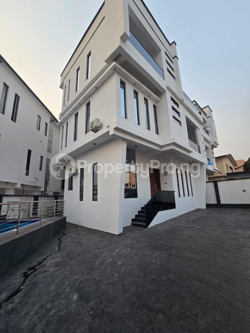 6 bedroom House for sale Magodo GRA Phase 2 Kosofe/Ikosi Lagos
