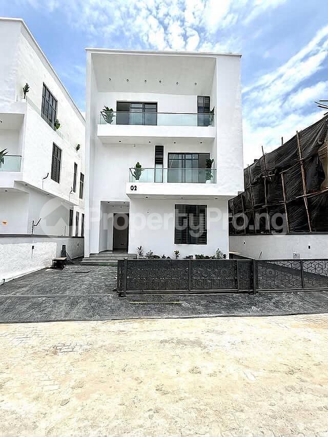 6 bedroom House for sale chevron Lekki Lagos