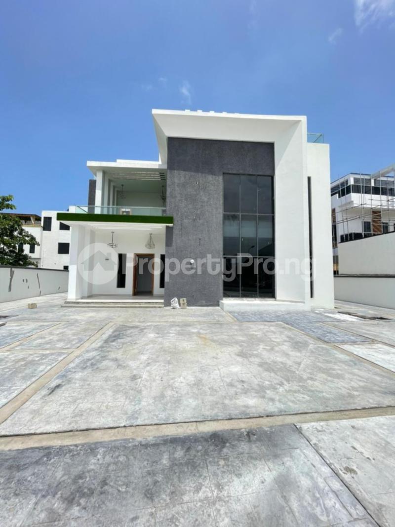 6 bedroom House for sale Osapa Osapa london Lekki Lagos