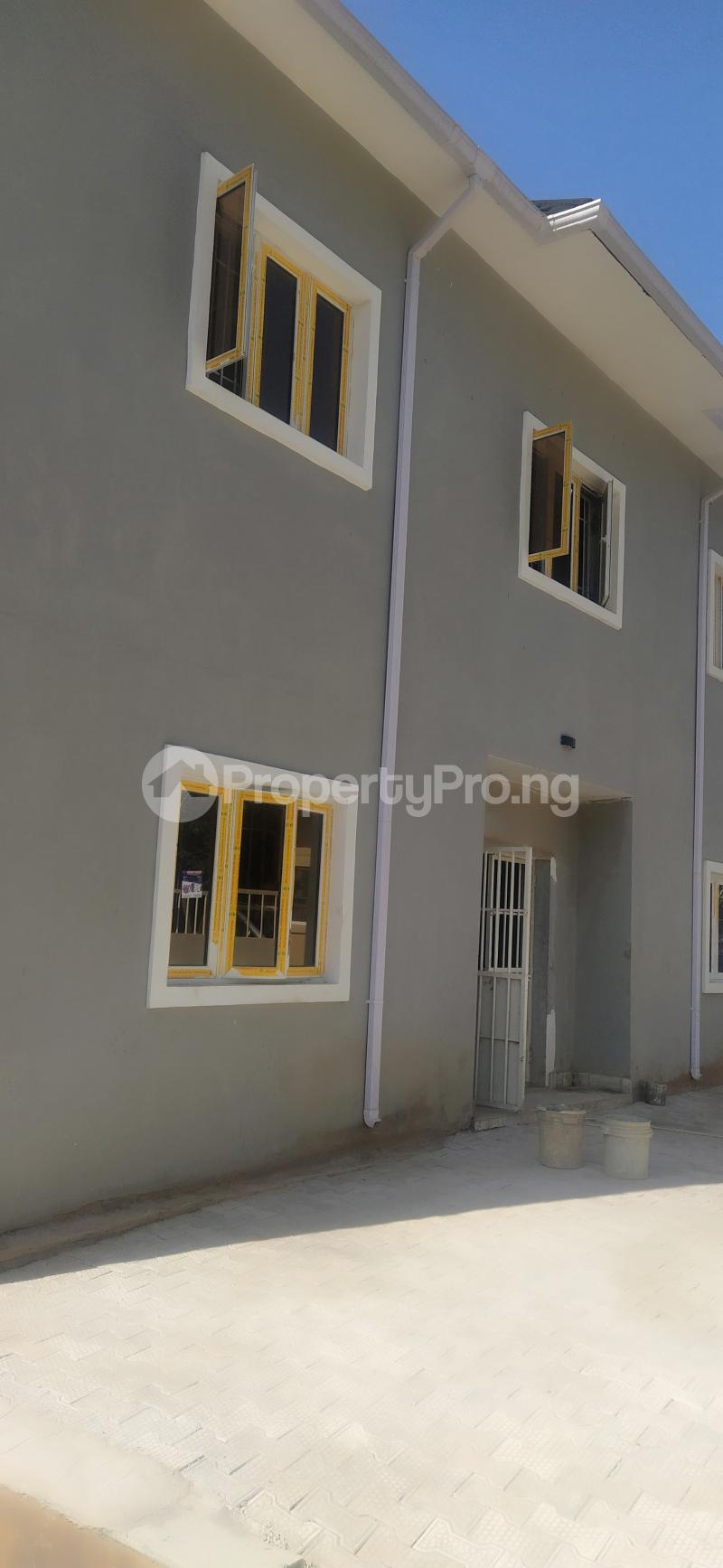 2 bedroom Flat / Apartment for rent Off Bisauu Street, Near Fcsc Club House. Wuse 1 Abuja