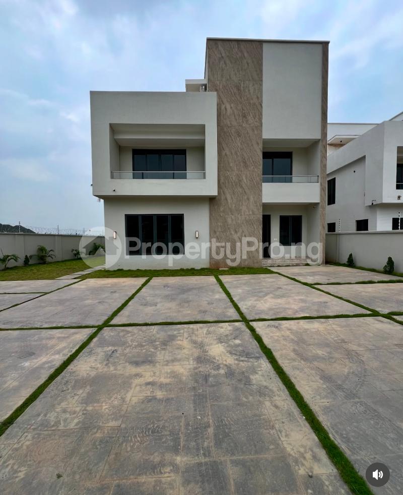 6 bedroom House for sale Katampe Abuja