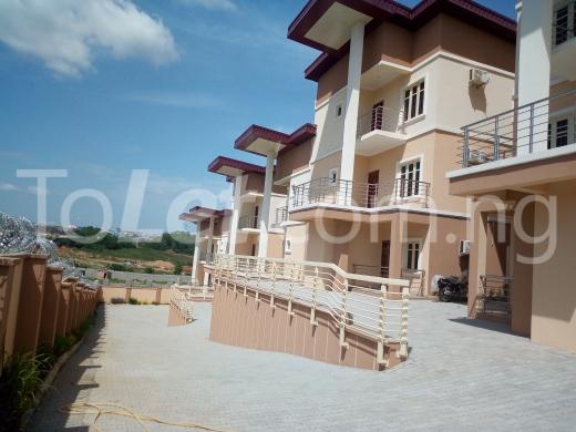 4 bedroom House for rent El . Rafius Street Guzape Abuja