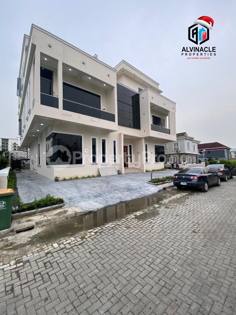 7 bedroom House for sale Chevron Chevron Lekki Lagos - 0