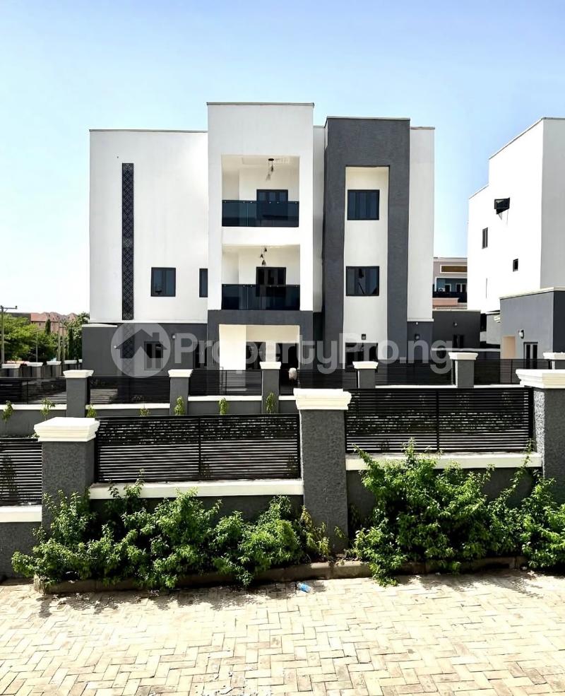 7 bedroom House for sale Kaura (Games Village) Abuja