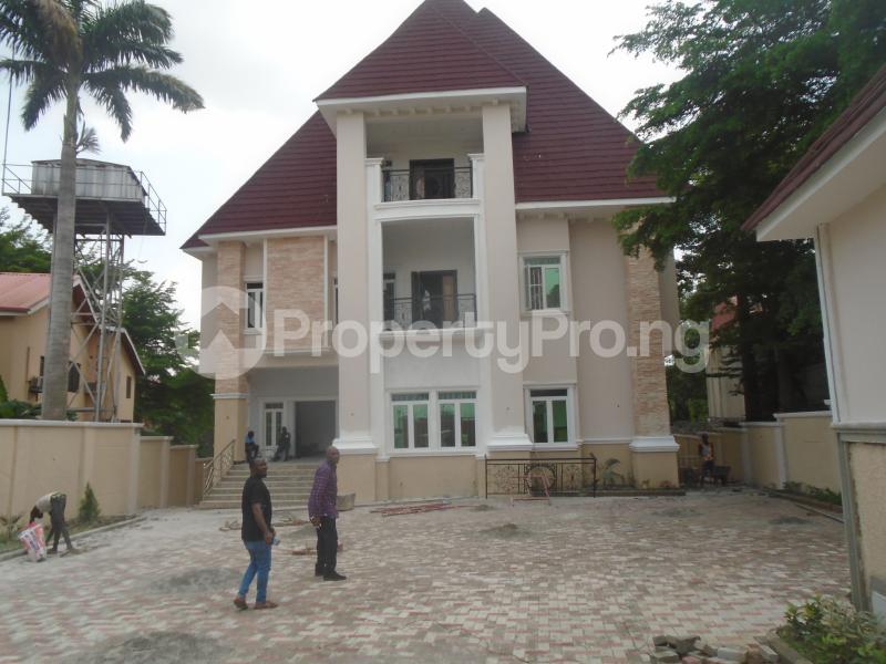 7 bedroom House for sale Z Maitama Abuja