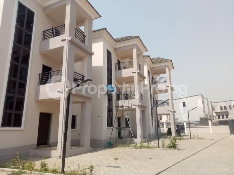 8 bedroom Flat / Apartment for sale Life Camp Abuja