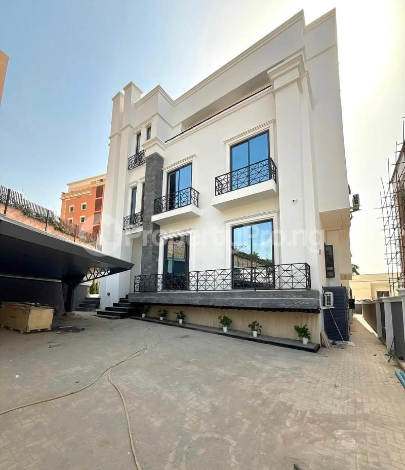 7 bedroom House for sale Asokoro Abuja