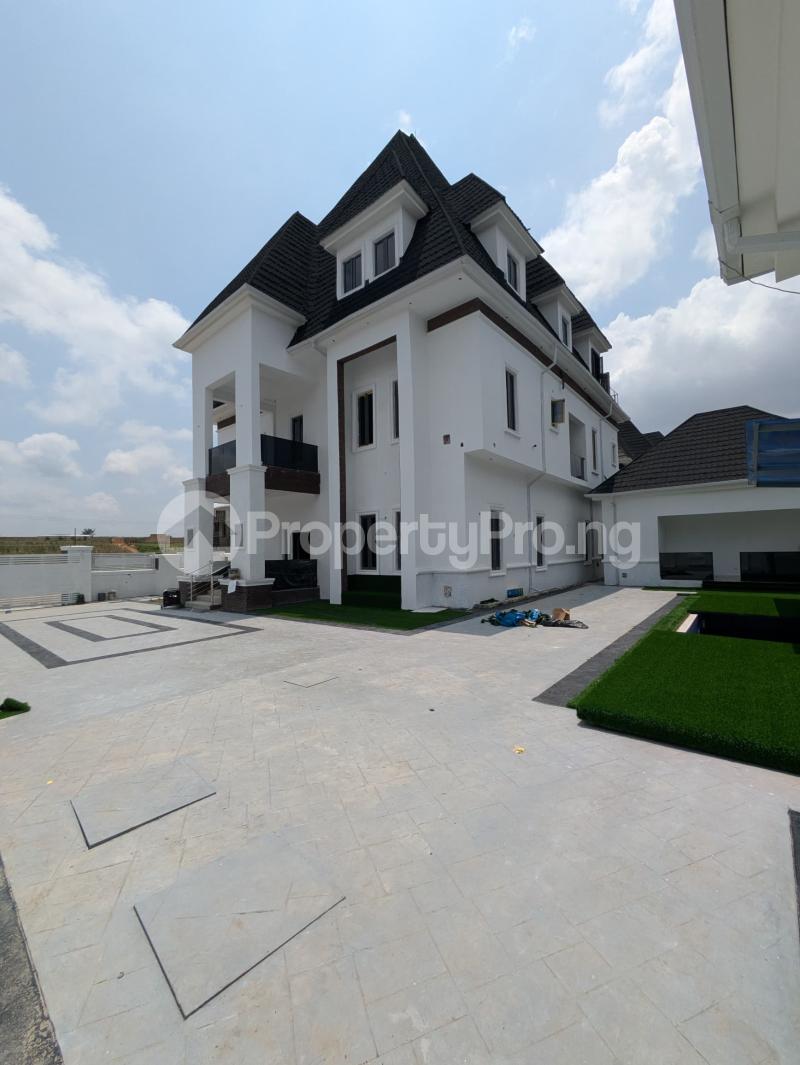 9 bedroom House for sale Efab Metropolis, Gwarinpa Abuja