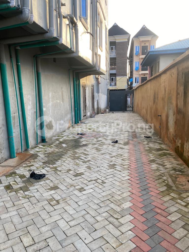 2 bedroom Flat / Apartment for rent Ebute Metta Adekunle Yaba Lagos