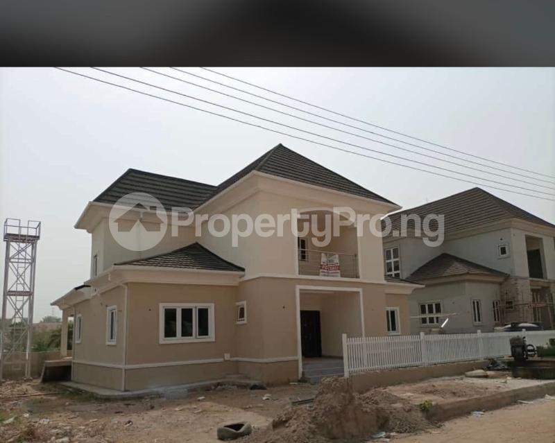 4 bedroom House for sale   Lugbe Abuja