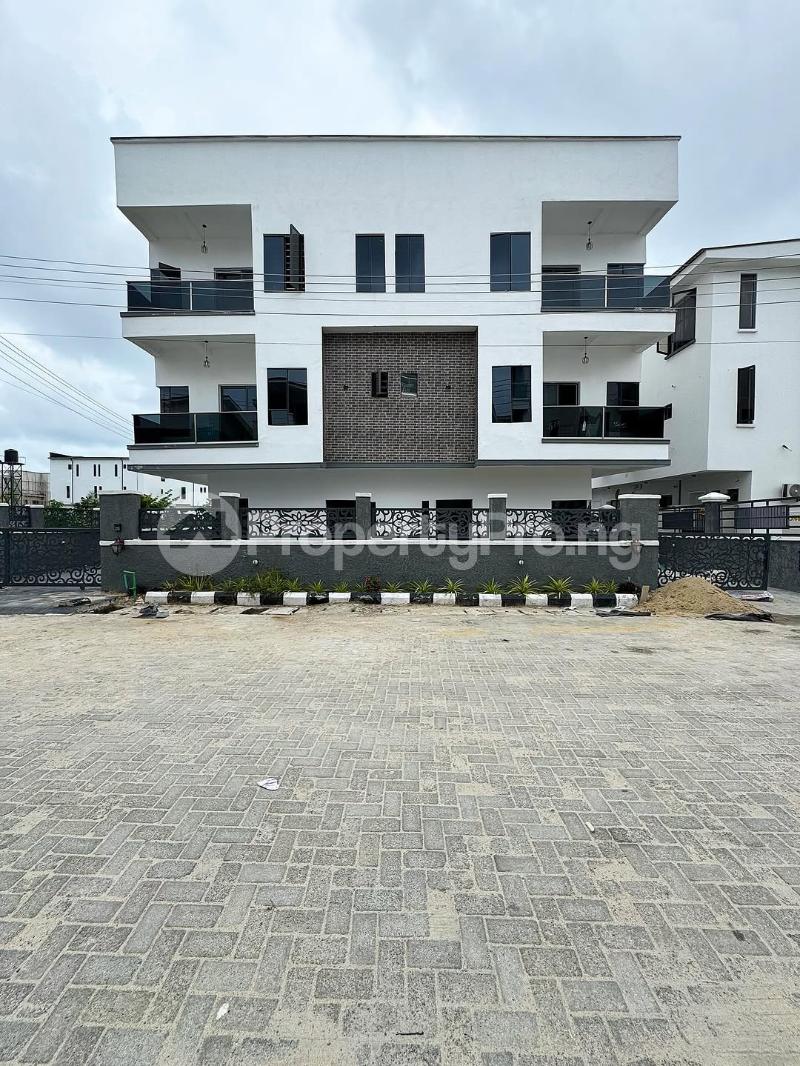 4 bedroom House for sale orchid Lekki Lagos