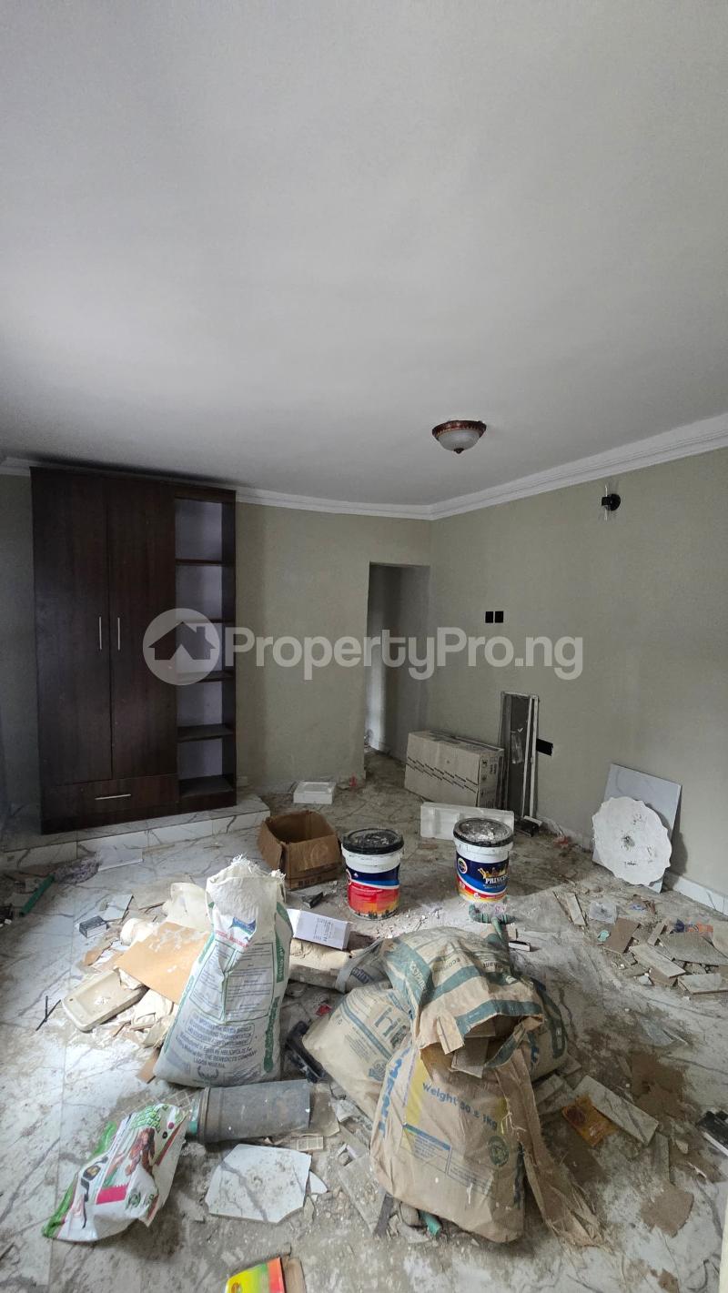 1 bedroom Flat / Apartment for sale Bibilari Bashorun Very Close To The Road Basorun Ibadan Oyo