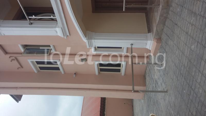 2 bedroom Flat / Apartment for rent Off Agunlejika Street Close To Express Ijesha Surulere Lagos - 0