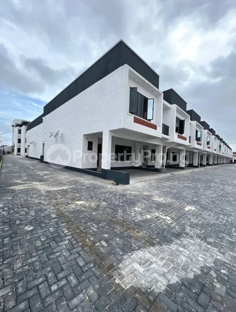 4 bedroom House for sale Osapa london Lekki Lagos