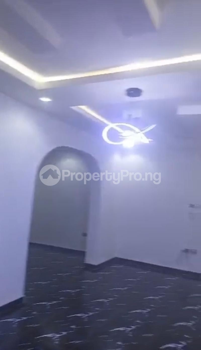 2 bedroom Flat / Apartment for rent Alagomeji Yaba Lagos - 0