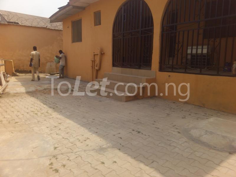 1 bedroom Flat / Apartment for rent   Oke-Ira Ogba Lagos