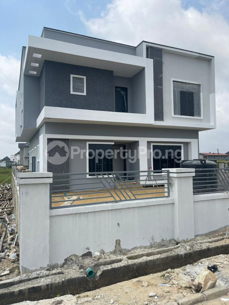 5 bedroom House for sale Pearl Garden Estate Sangotedo Ajah Lagos