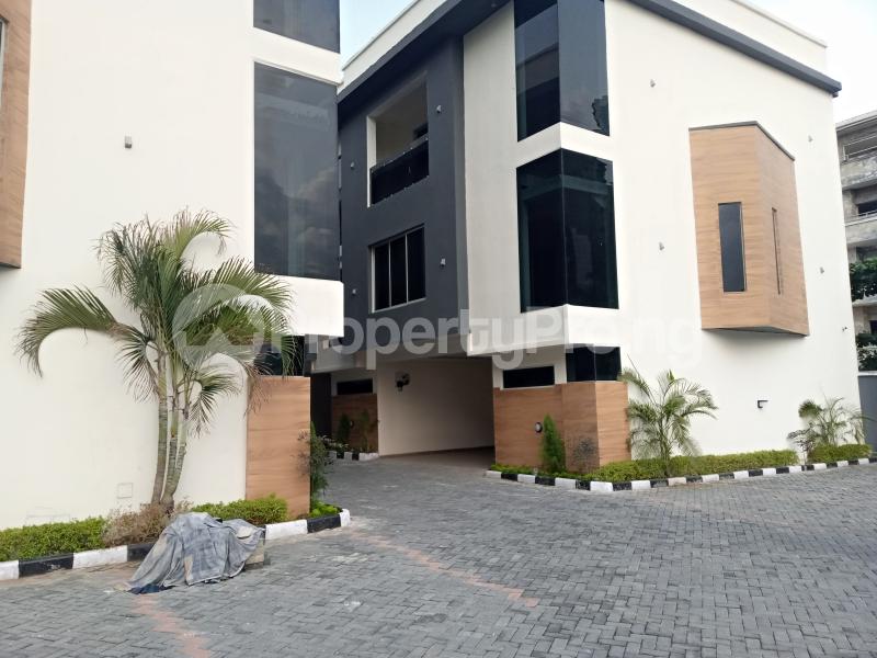 4 bedroom House for sale Off Adeola Odeku Street Adeola Odeku Victoria Island Lagos