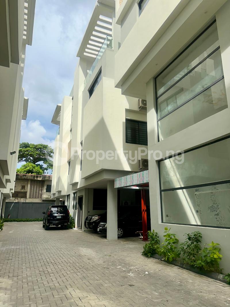 4 bedroom House for rent Ikoyi Lagos