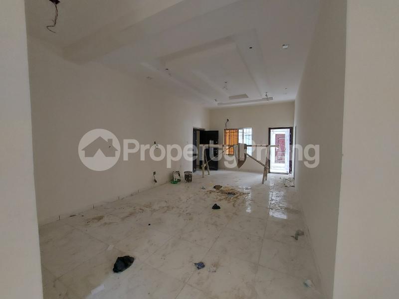 3 bedroom Flat / Apartment for rent Lafiaji chevron Lekki Lagos