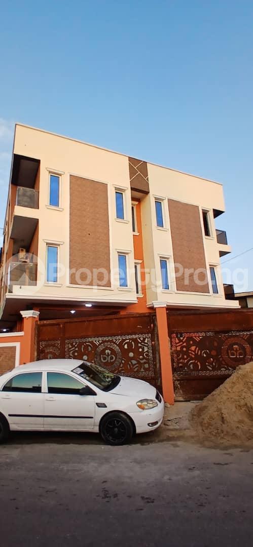 1 bedroom Flat / Apartment for rent Randle Avenue Surulere Lagos - 10