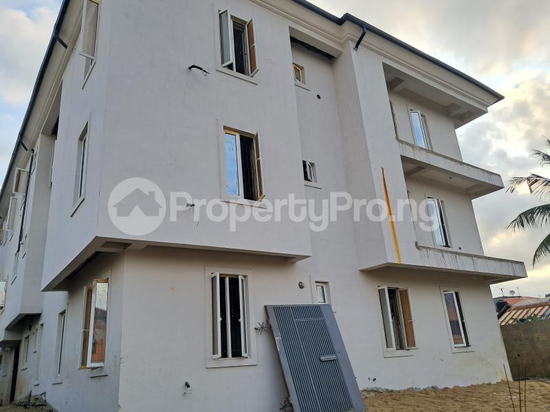 3 bedroom Flat / Apartment for sale Medina Gbagada Lagos